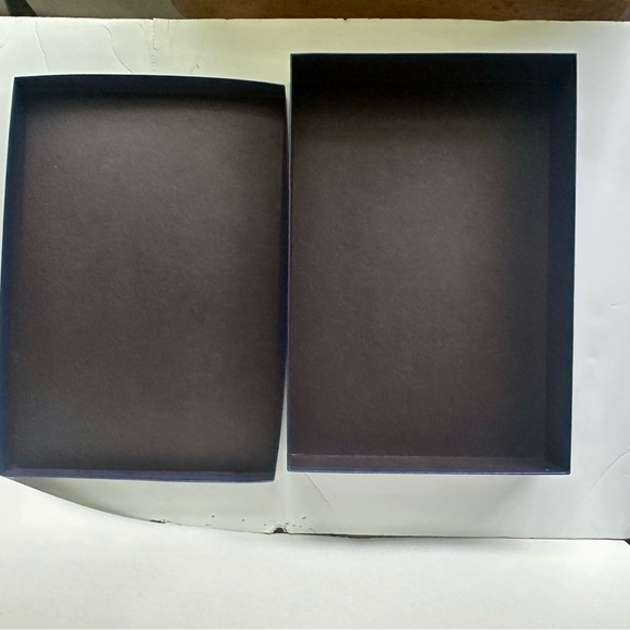 Empty—Brooks Brothers Golden Fleece Navy Gift Box 15.75” x 2.75” - Picture 3 of 4